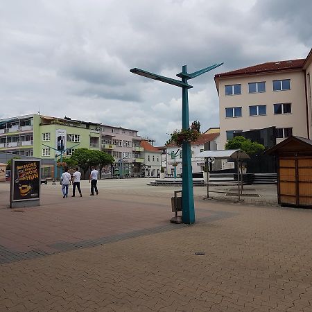 Roses Lejlighed Bihać Eksteriør billede